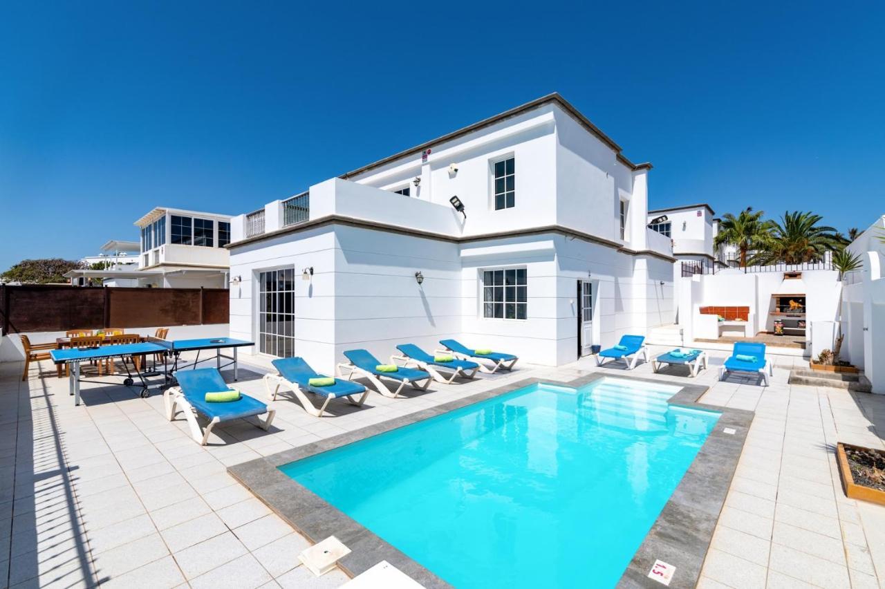 Villa Mannat By Villa Plus بويرتو ذيل كارمين المظهر الخارجي الصورة